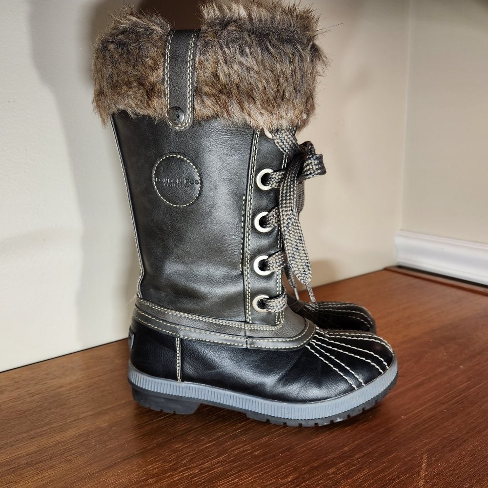 London Fog Melton 2 Winter Duck Boots Women (6)
